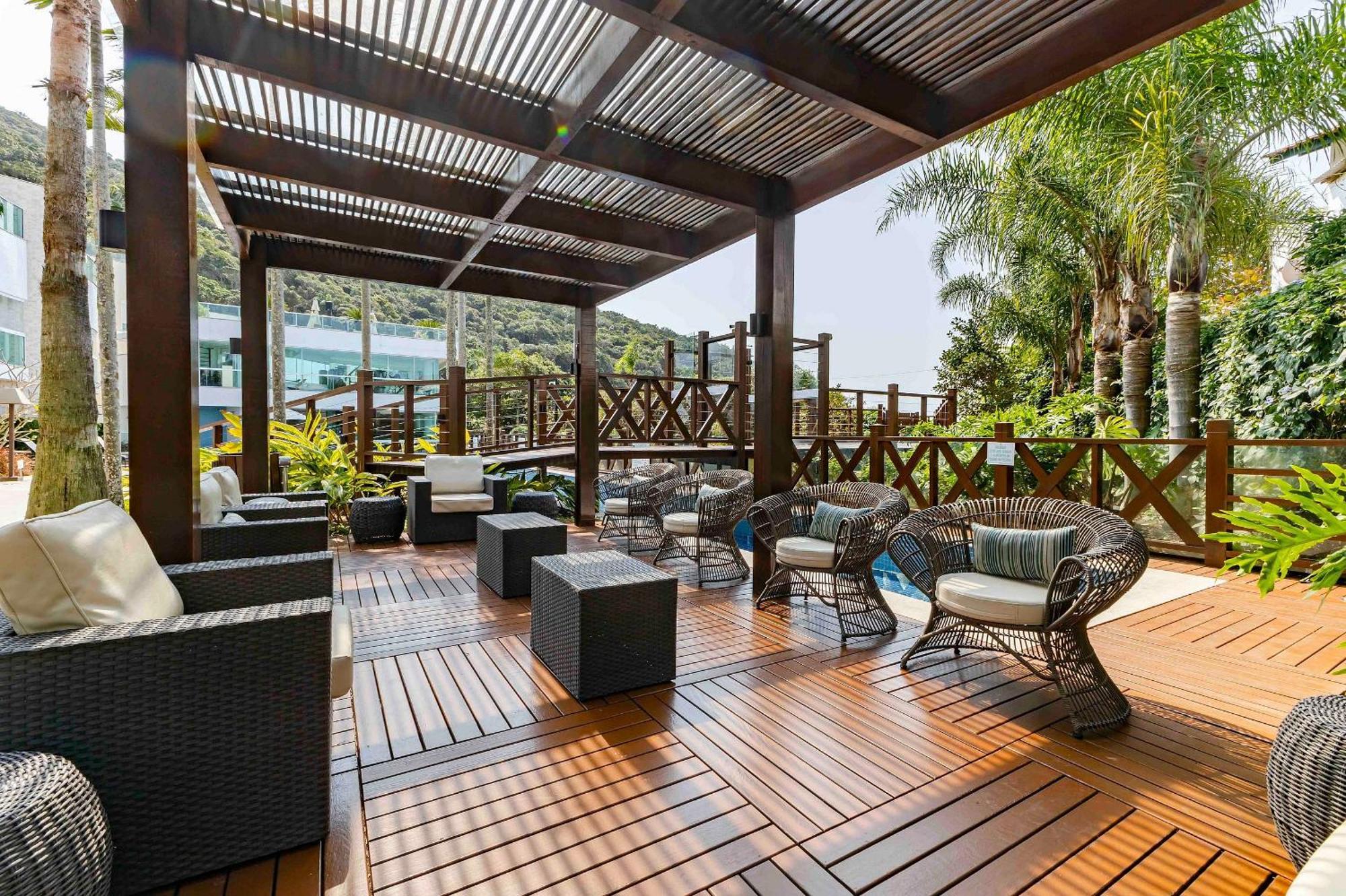 Varandas Do Atlantico - Confortavel Apto Em Condominio Pe Na Areia Bombinhas Exteriör bild